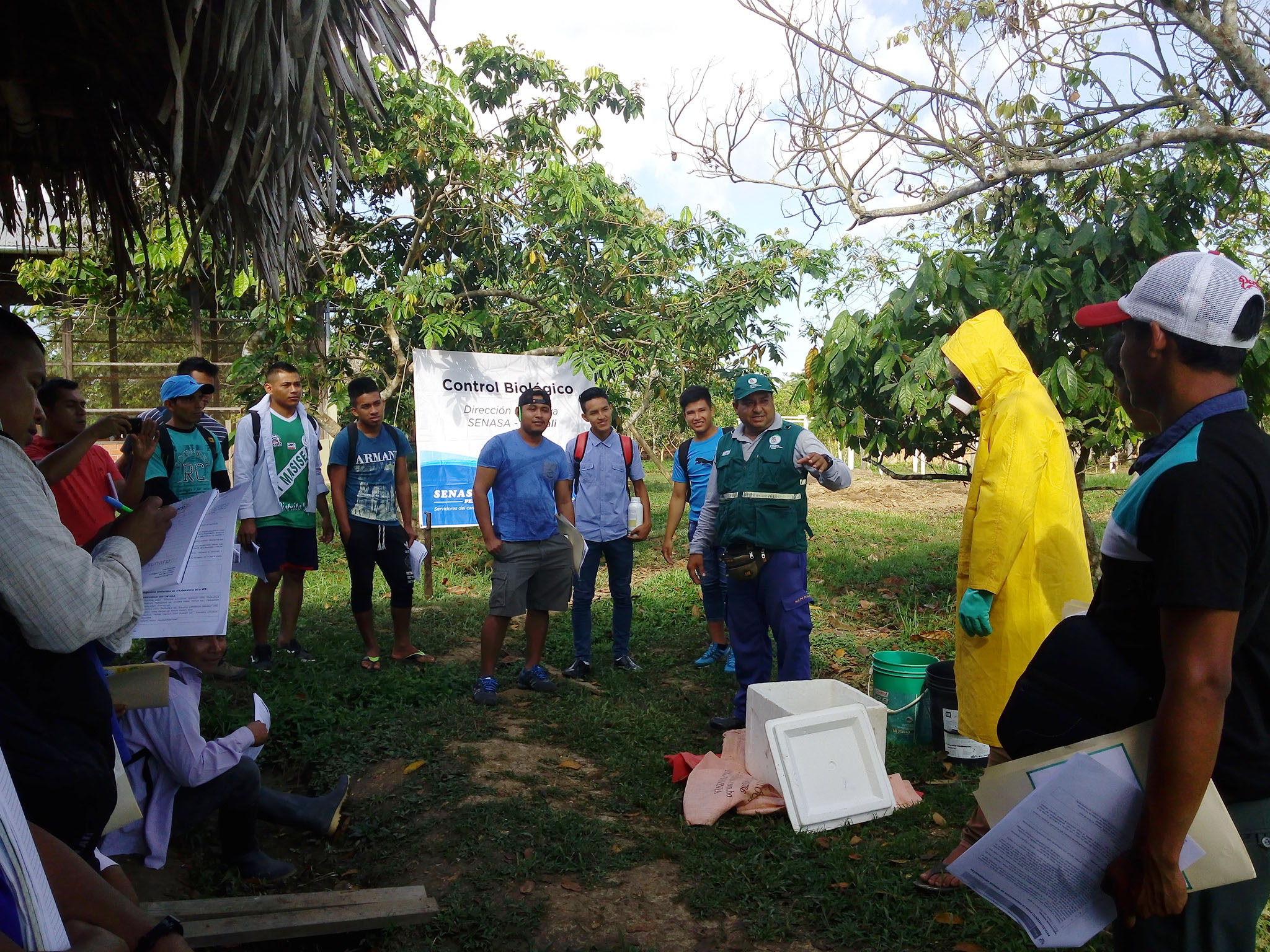 Senasa Instruye A Estudiantes De Ucayali Sobre Control Biol Gico